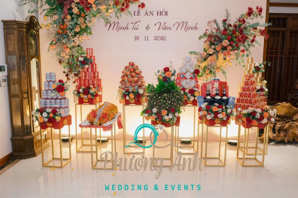 Say đắm mẫu trang trí tiệc cưới dành cho cô dâu Minh Tú