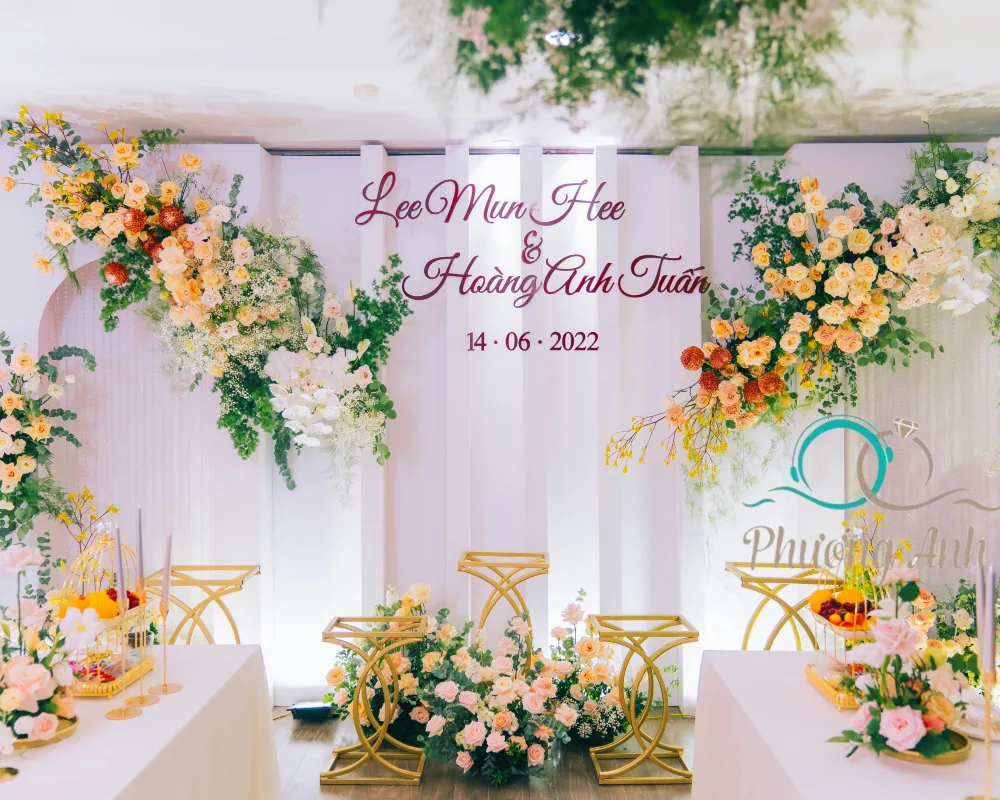 Phông nền tiệc ăn hỏi tư gia