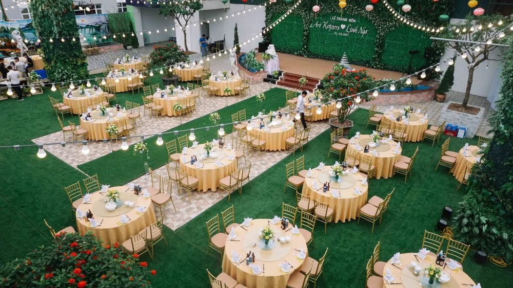 tổ chức tiệc cưới ngoài trời Hà Nội