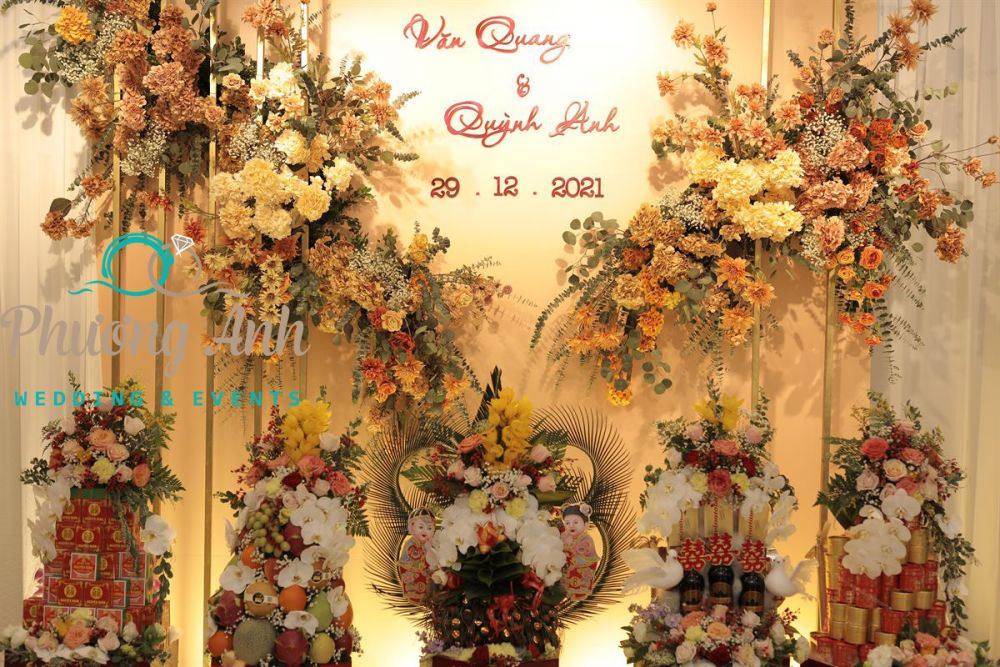 Mẫu trang trí tiệc cưới ấm cúng cho cô dâu Quỳnh Anh, chú rể Văn Quang
