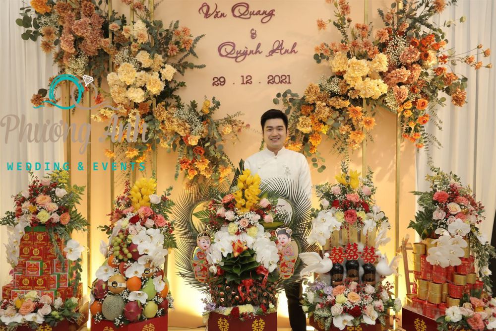 Mẫu trang trí tiệc cưới ấm cúng cho cô dâu Quỳnh Anh, chú rể Văn Quang