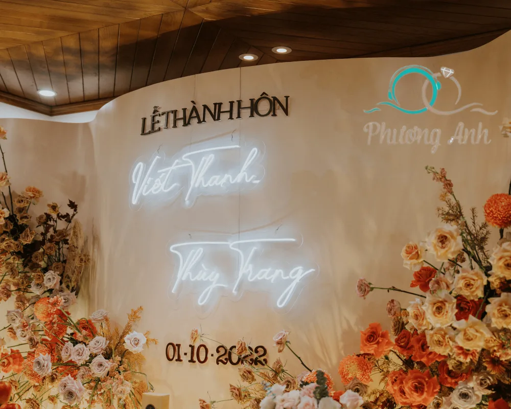 Phông tiệc thành hôn tại tư gia chú rể Viết Thanh