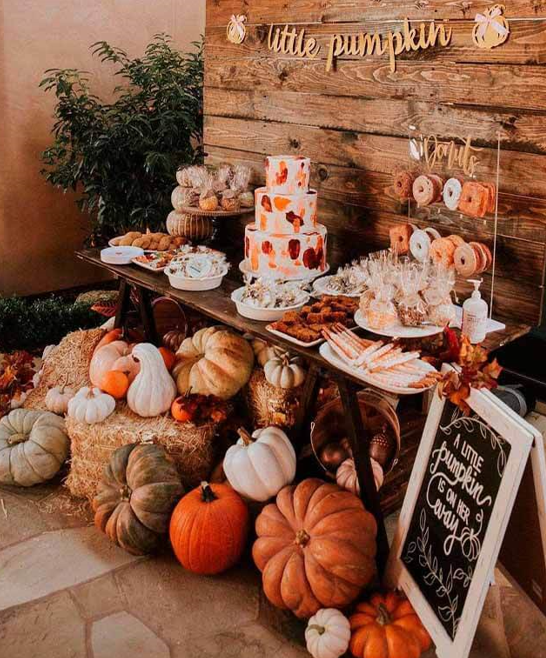 trang trí tiệc cưới mùa thu