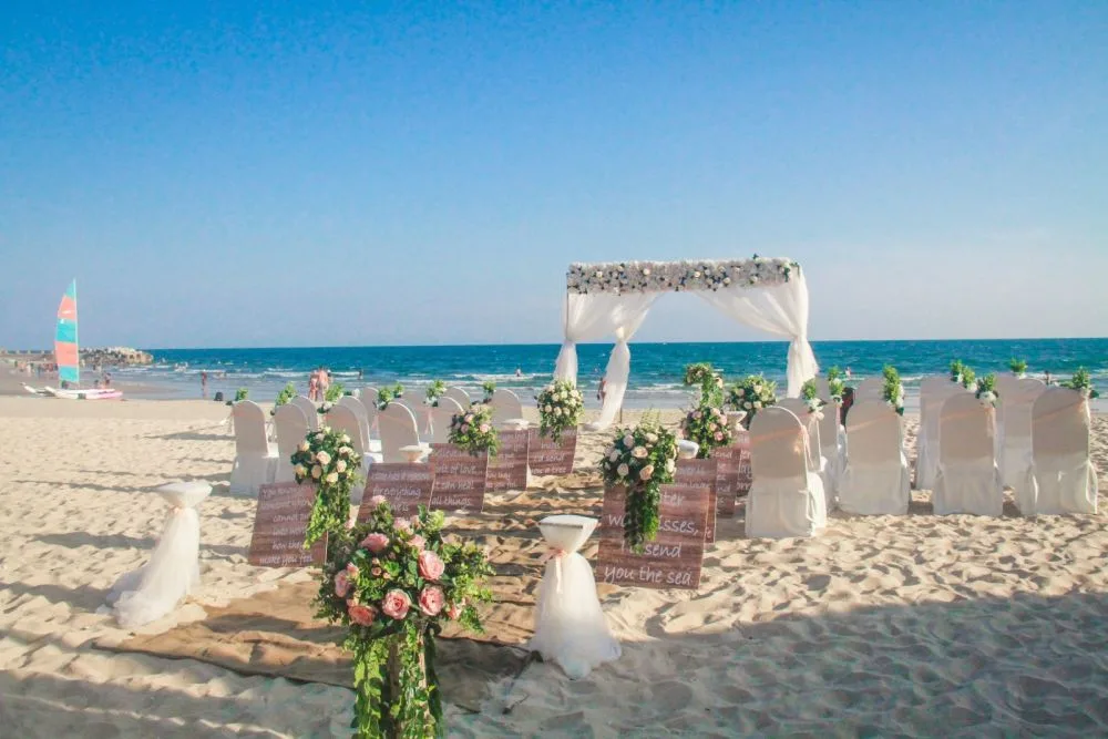Không gian tại một resort có bãi biển