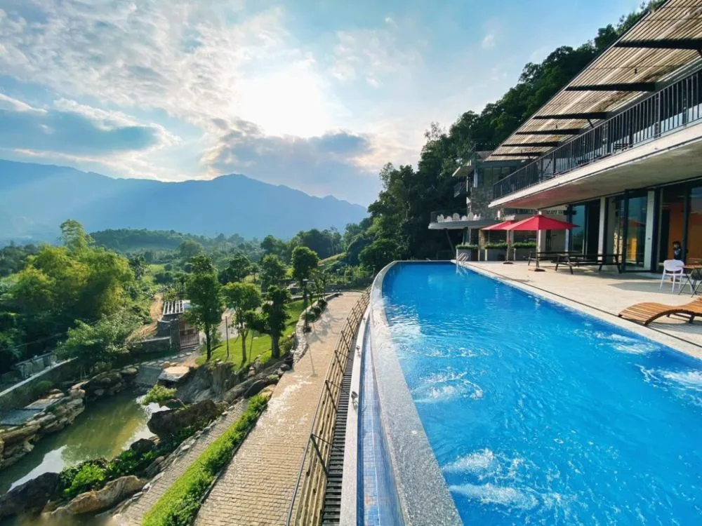 tổ chức đám cưới tại biệt thự cho thuê