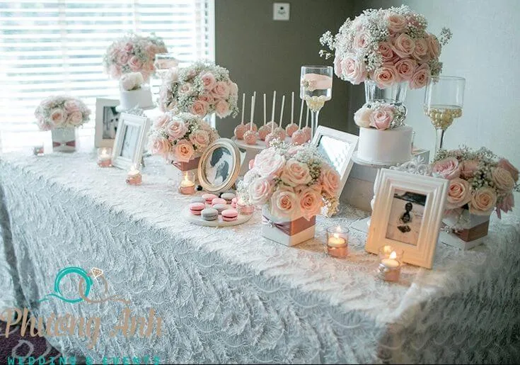 mẫu trang trí đám cưới tư gia đẹp mê