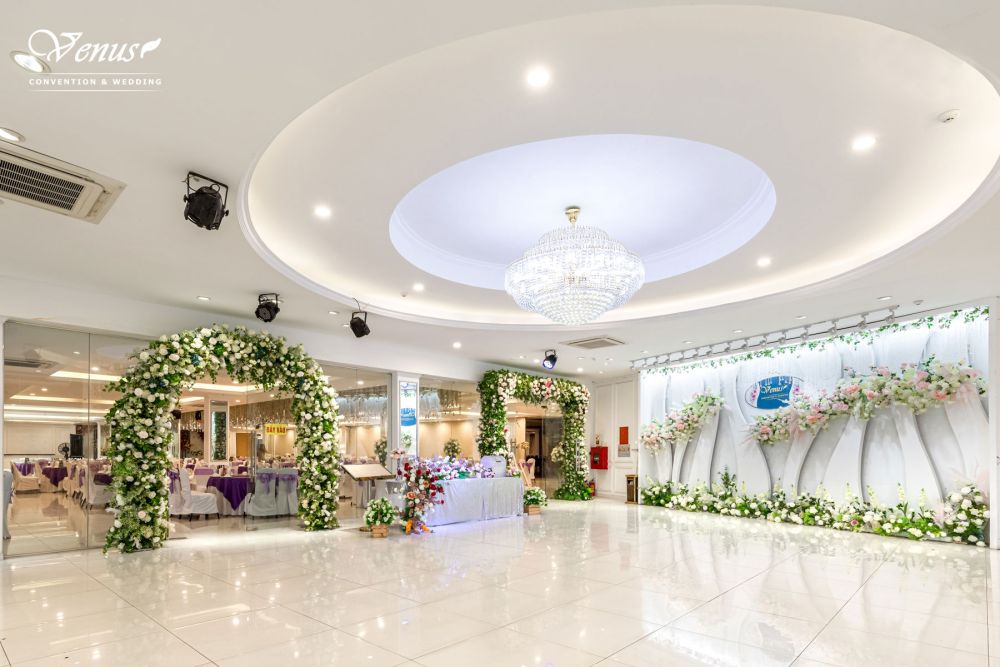 Trung tâm tiệc cưới giá rẻ tại hà nội