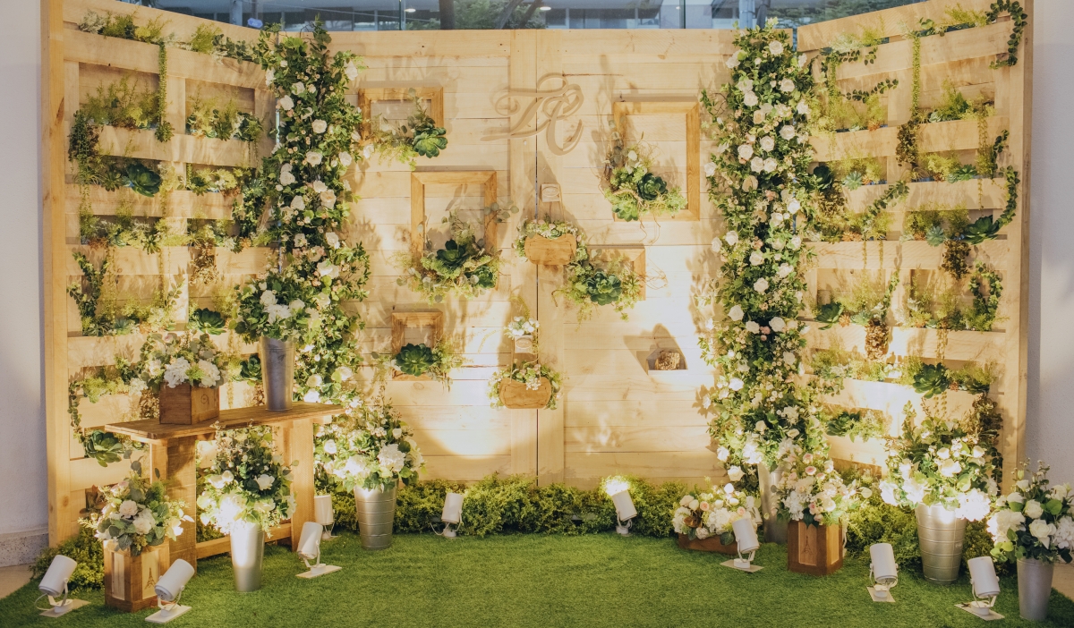 backdrop hoa cưới
