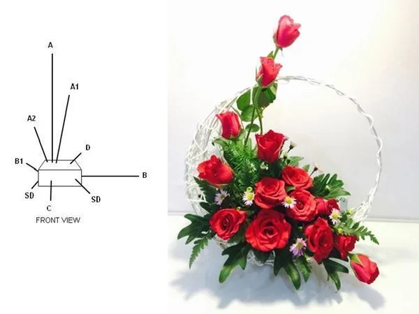 cách cắm hoa hồng để bàn ngày cưới