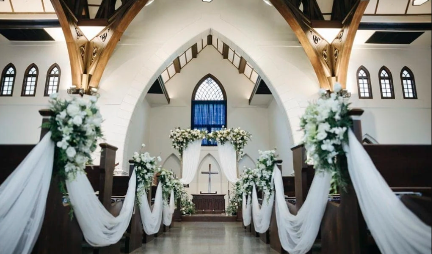 Concept trang trí một buổi lễ cưới tại nhà thờ