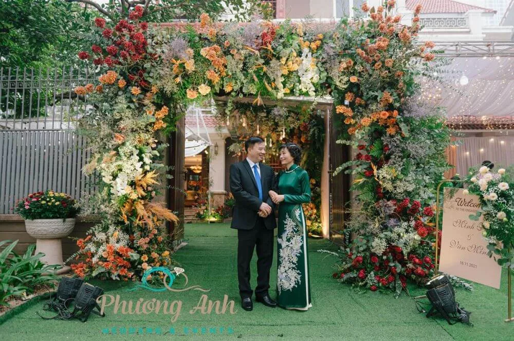 mẫu trang trí đám cưới tư gia đẹp mê