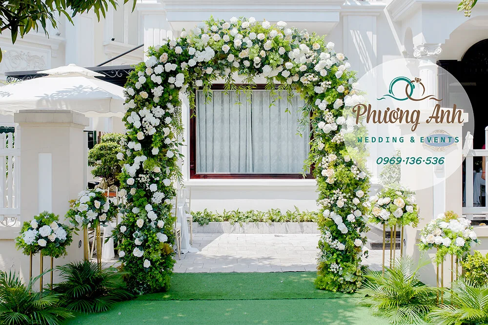 mẫu trang trí đám cưới tư gia đẹp mê