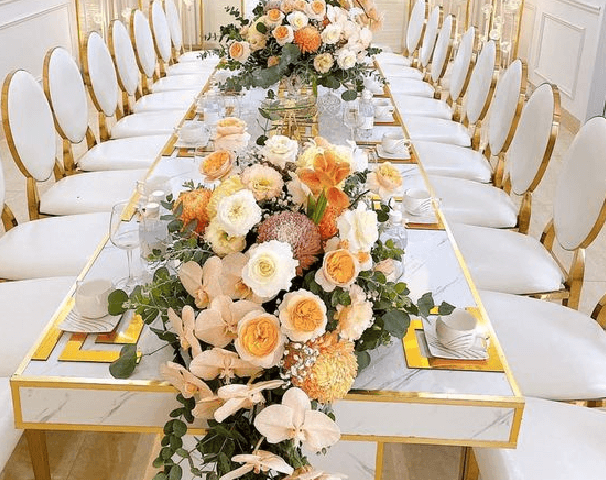 trang trí đám cưới màu vàng đồng
