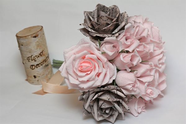 hoa cưới bằng giấy nhún đẹp
