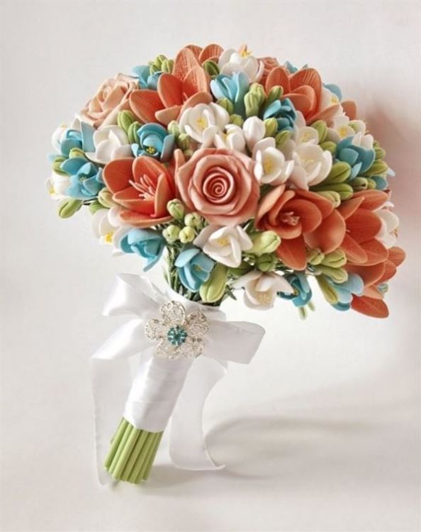 hoa cưới cầm tay bằng lụa