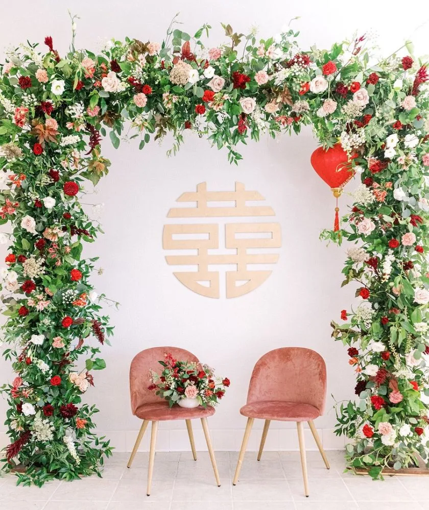 trang trí tiệc cưới mùa xuân