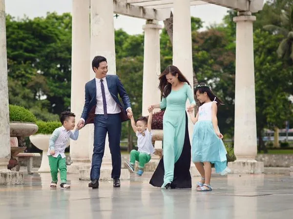 kỷ niệm 10 năm đám cưới