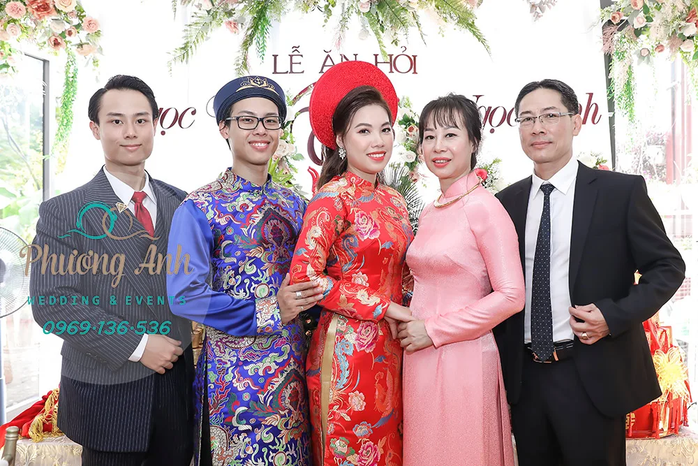 lễ ăn hỏi tú linh