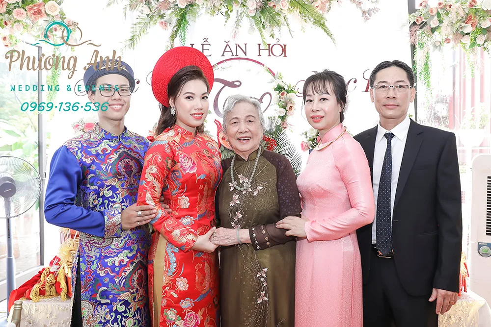 lễ ăn hỏi tú linh