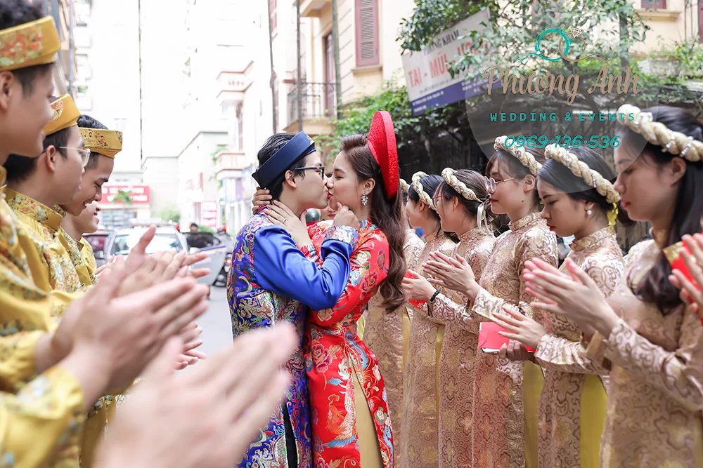 lễ ăn hỏi tú linh