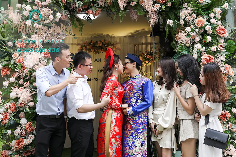 lễ ăn hỏi tú linh