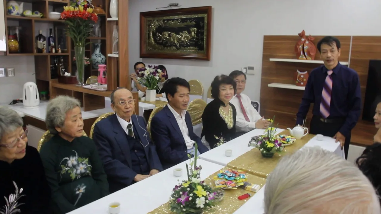 Người phát biểu trong lễ dạm ngõ phát biểu trong lễ dạm ngõ