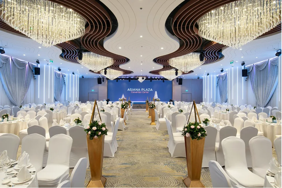 Chọn nhà hàng có sức chứa phù hợp