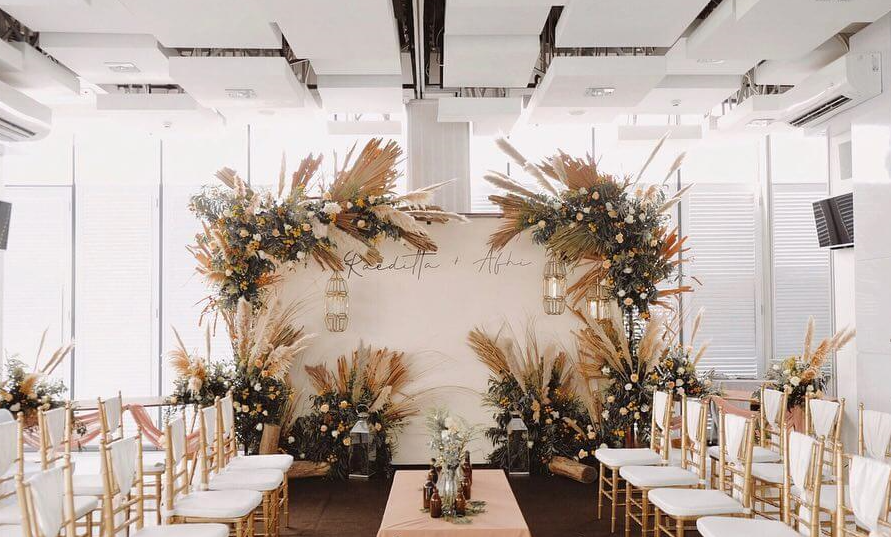 trang trí tiệc cưới mùa thu