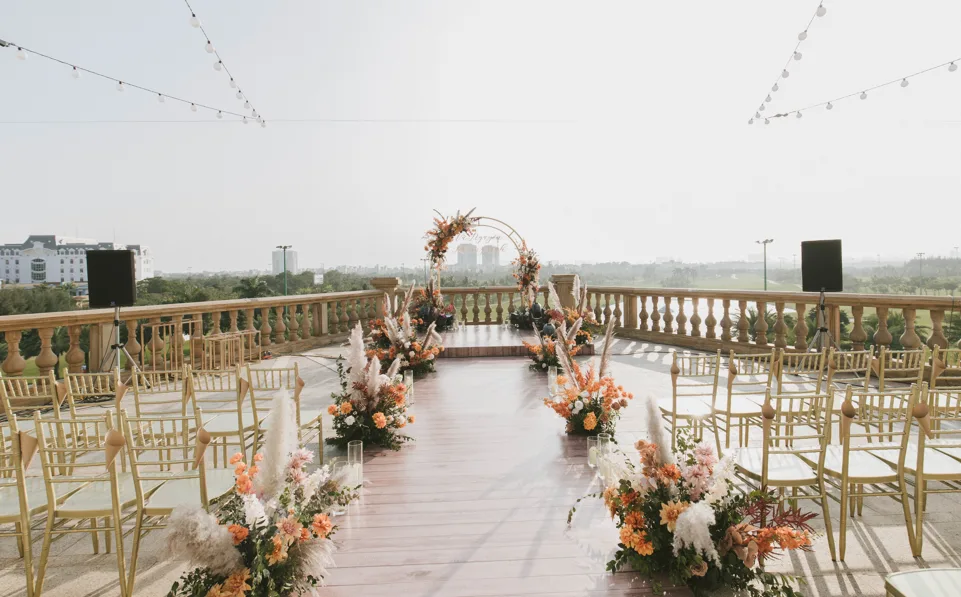 tổ chức tiệc cưới ngoài trời Hà Nội