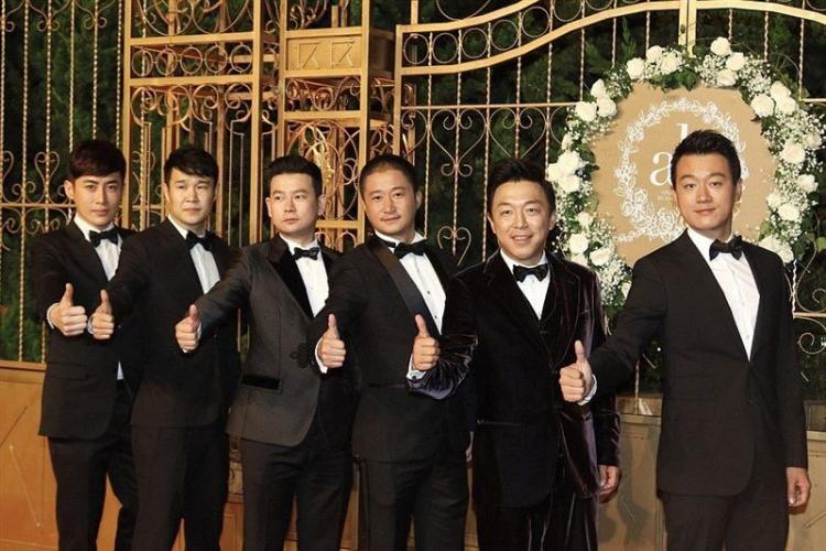 trang phục đi đám cưới cho nam