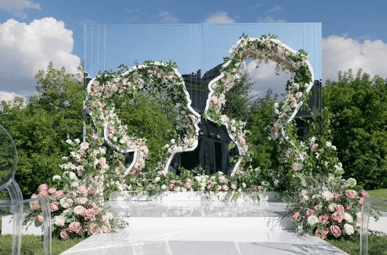 Top mẫu trang trí đám cưới ngoài trời  năm 2023