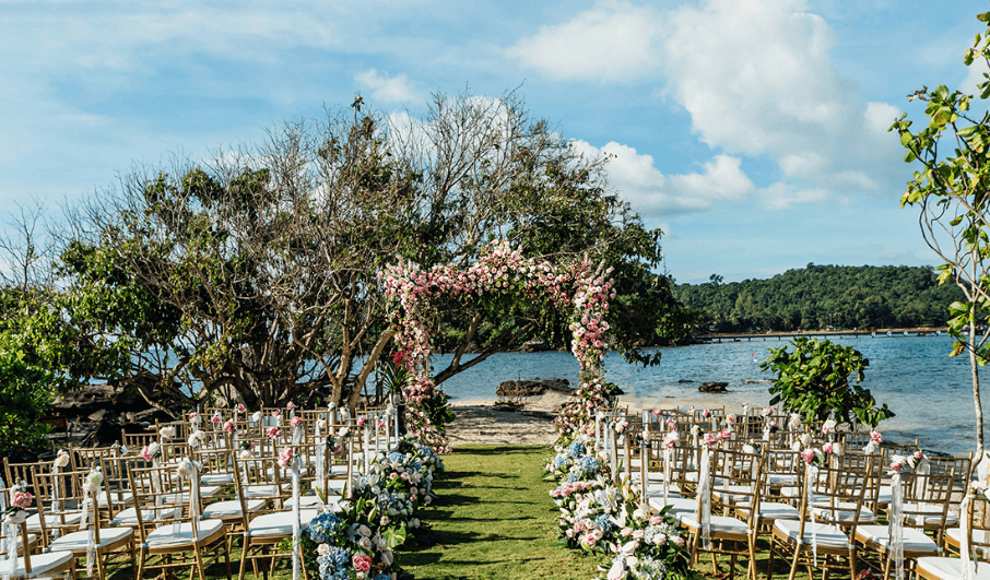 Top mẫu trang trí đám cưới ngoài trời  năm 2023