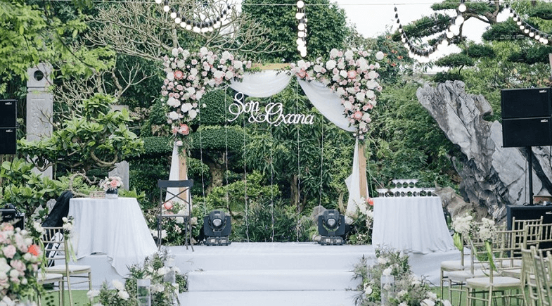 Top mẫu trang trí đám cưới ngoài trời  năm 2023