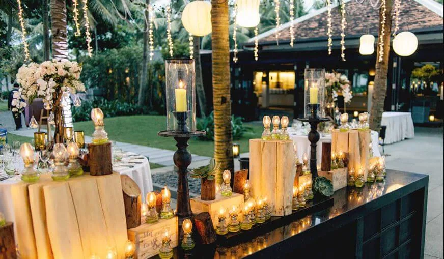 Đám cưới phong cách rustic với ánh sáng