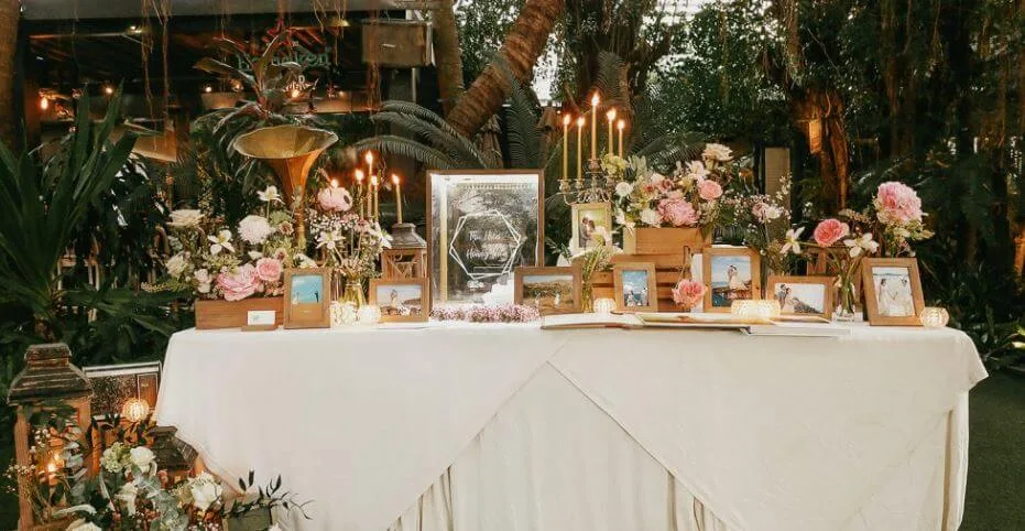 Bàn gallery ấn tượng