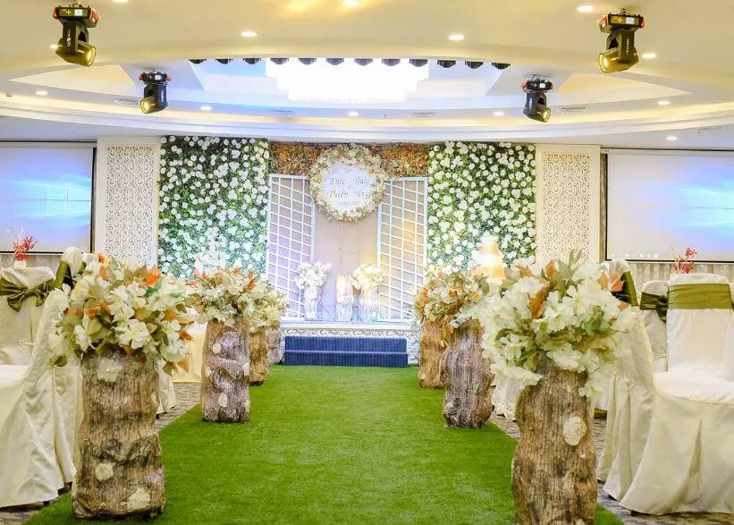 Trang trí đám cưới rustic với chất liệu gỗ