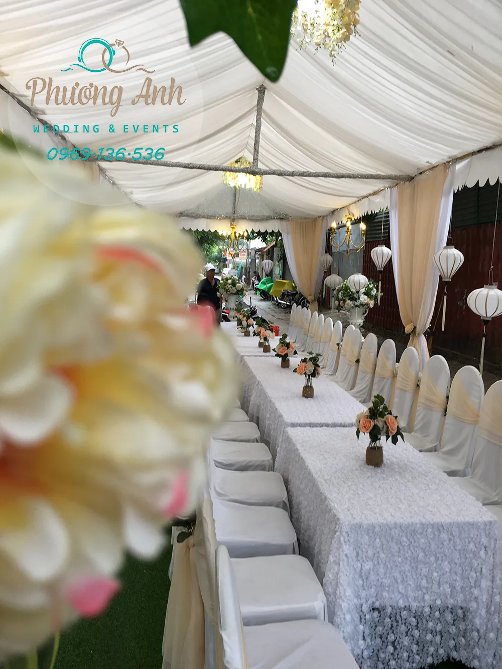trang trí nhà cưới