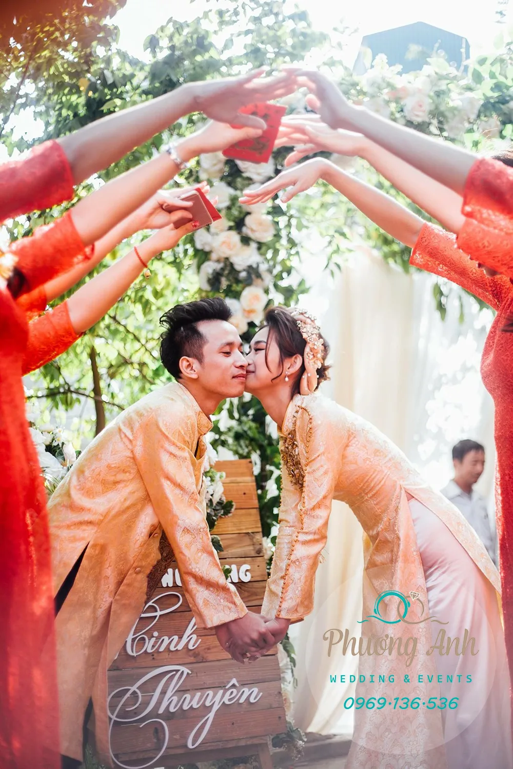 trang trí đám hỏi