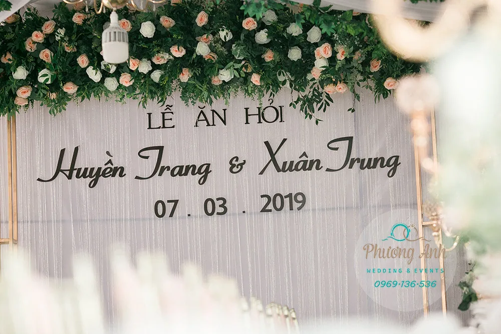 trang trí nhà đám hỏi