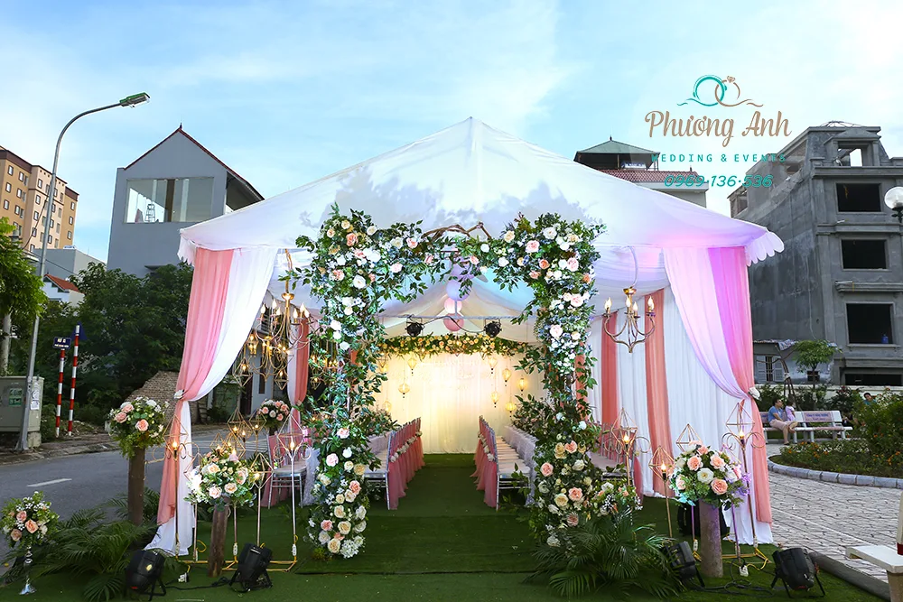 trang trí cổng đám cưới phương anh