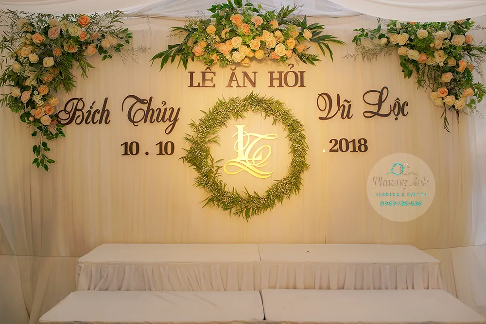 trang trí phông ăn hỏi