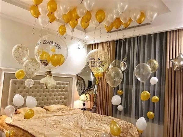 trang trí phòng cưới đơn giản