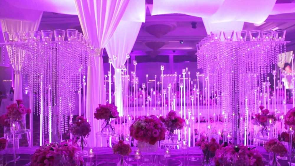 trang trí tiệc cưới màu hồng