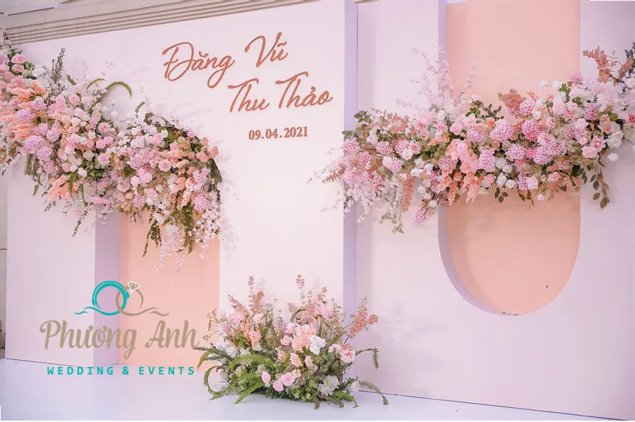 Sử dụng họa tiết, hoa văn trang trí tiệc cưới Sử dụng họa tiết, hoa văn trang trí tiệc cưới