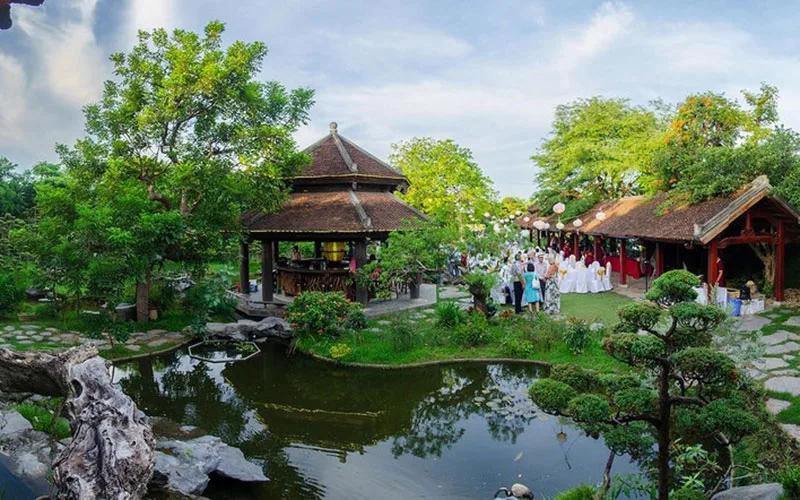 tổ chức tiệc cưới ngoài trời Hà Nội