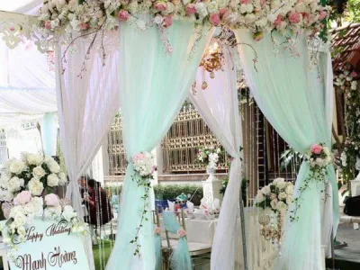 Hướng dẫn tự làm cổng hoa đám cưới đơn giản, đẹp mê mẩn Hướng dẫn tự làm cổng hoa đám cưới đơn giản, đẹp mê mẩn