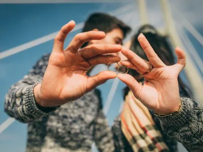 Những câu thơ hay về tình yêu đẹp, lãng mạn, ý nghĩa