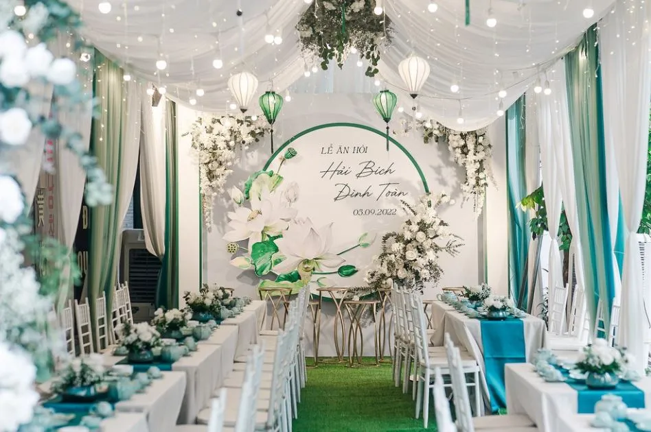 Mẫu rạp cưới màu xanh trắng đẹp