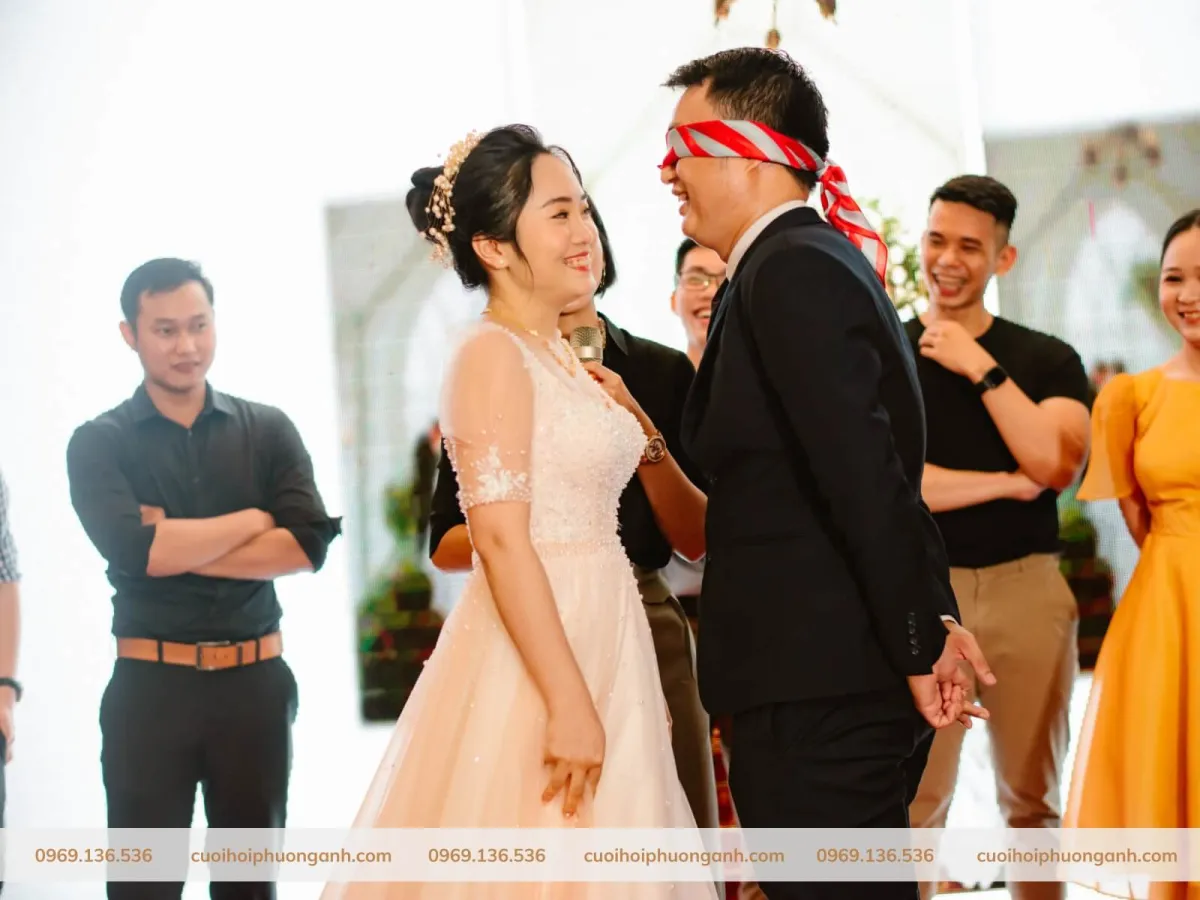 Các câu hỏi thường gặp về chơi đám cưới