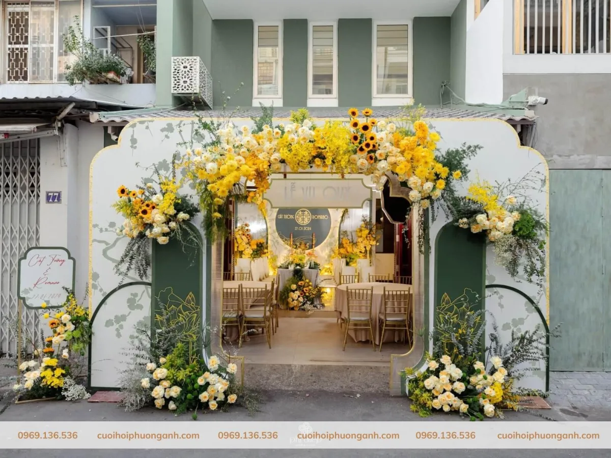 Các lưu ý khi chọn cổng cưới màu vàng